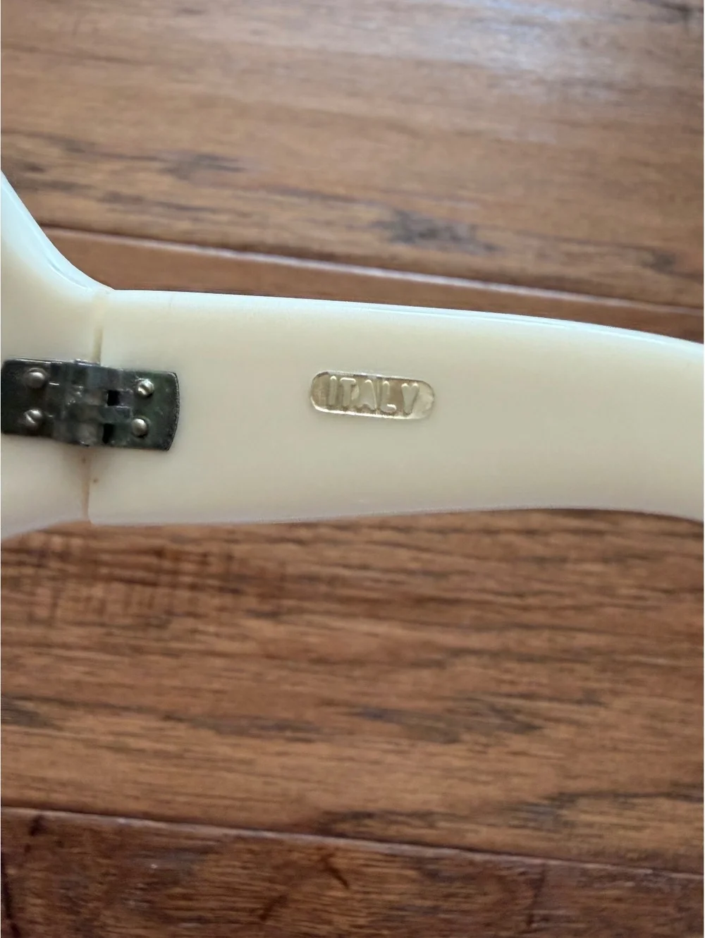 Vintage Cream Oversized Women's Sunglasses from Italy